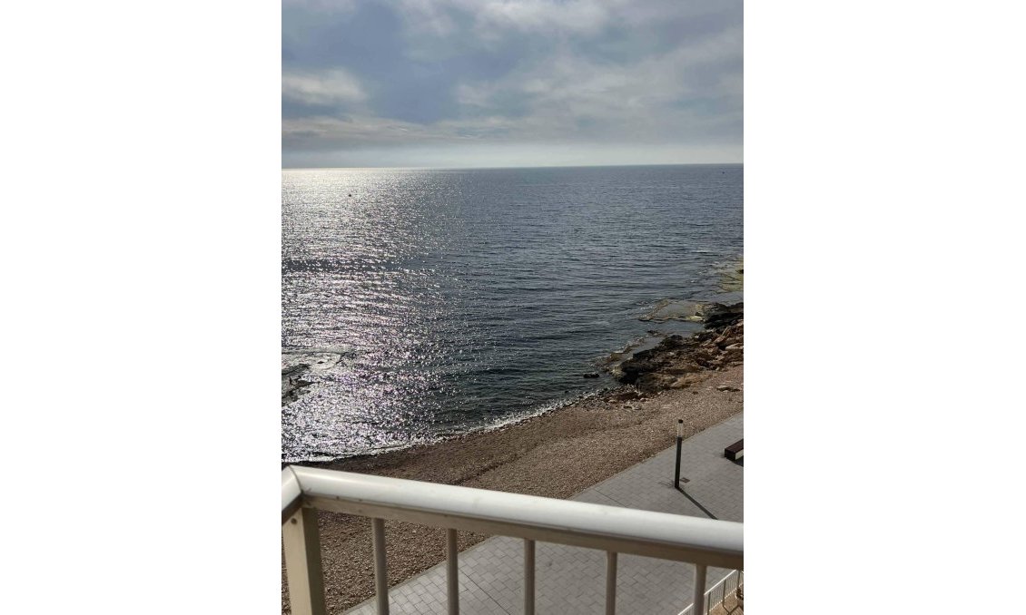 Segunda mano - Apartamento -
Torrevieja - Playa del Cura
