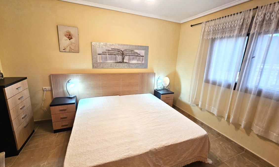 Segunda mano - Villa -
Ciudad Quesada - Costa Blanca Sur
