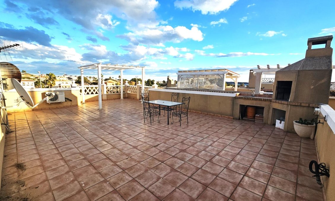 Segunda mano - Villa -
Ciudad Quesada - Costa Blanca Sur
