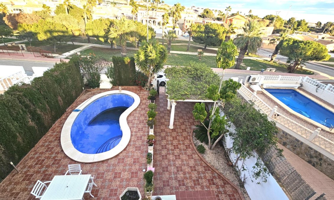 Segunda mano - Villa -
Ciudad Quesada - Costa Blanca Sur