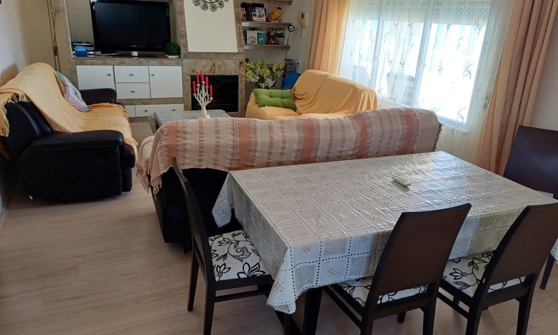 Segunda mano - Villa -
La Manga del Mar Menor - Veneziola