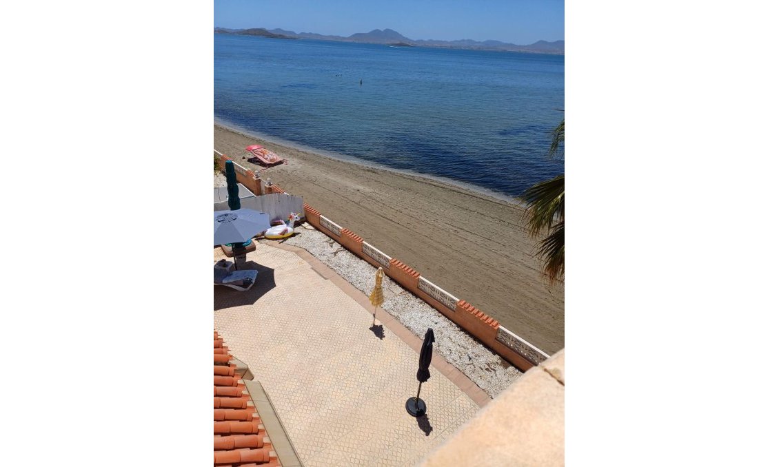 Segunda mano - Villa -
La Manga del Mar Menor - Veneziola
