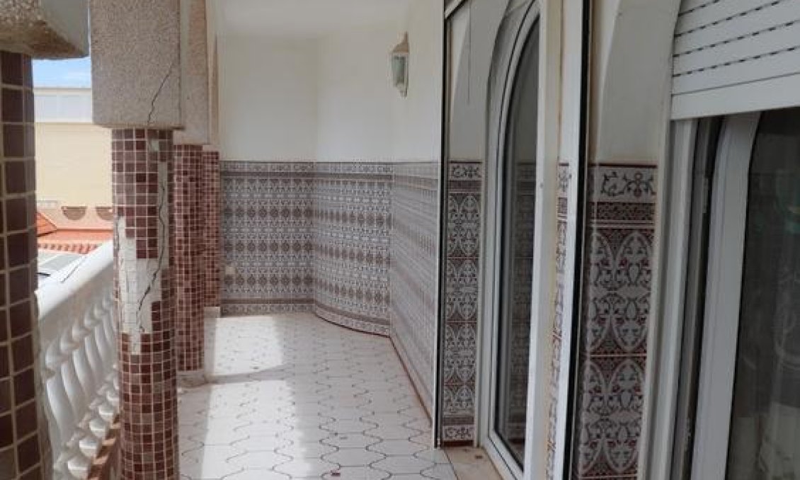 Resale - Villa -
La Manga del Mar Menor - Km 17