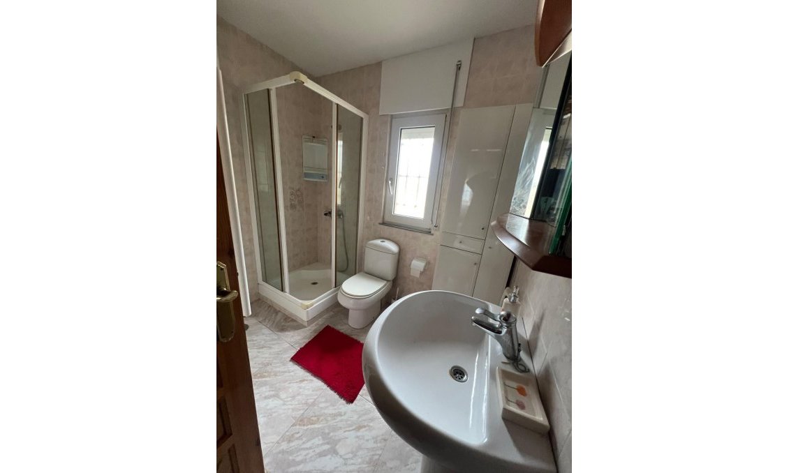 Resale - Villa -
La Manga del Mar Menor - Km 17