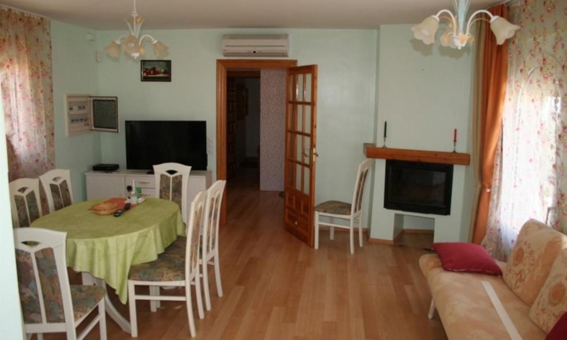 Resale - Villa -
La Manga del Mar Menor - Km 17