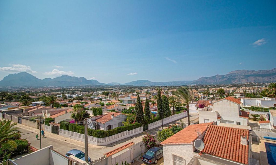 Segunda mano - Villa -
Alfas del Pí - Albir