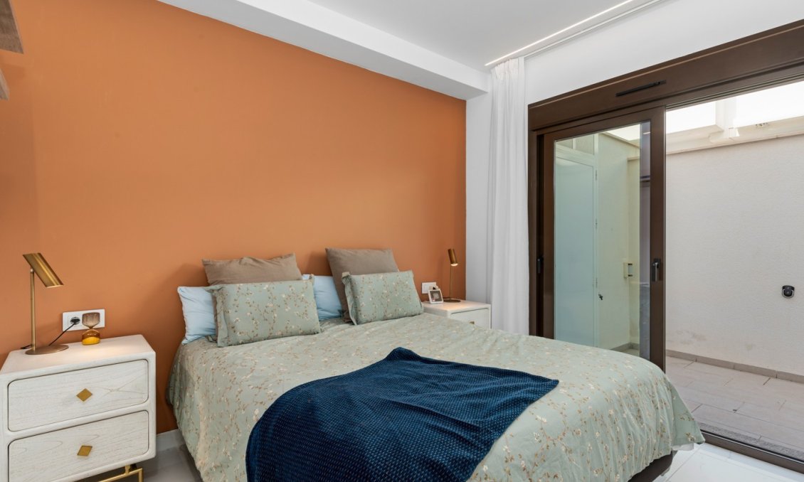 Segunda mano - Villa -
Pilar de la Horadada - Costa Blanca