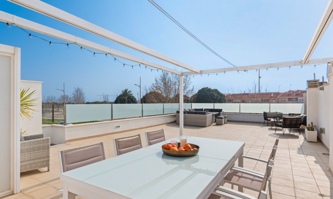 Segunda mano - Villa -
Pilar de la Horadada - Costa Blanca