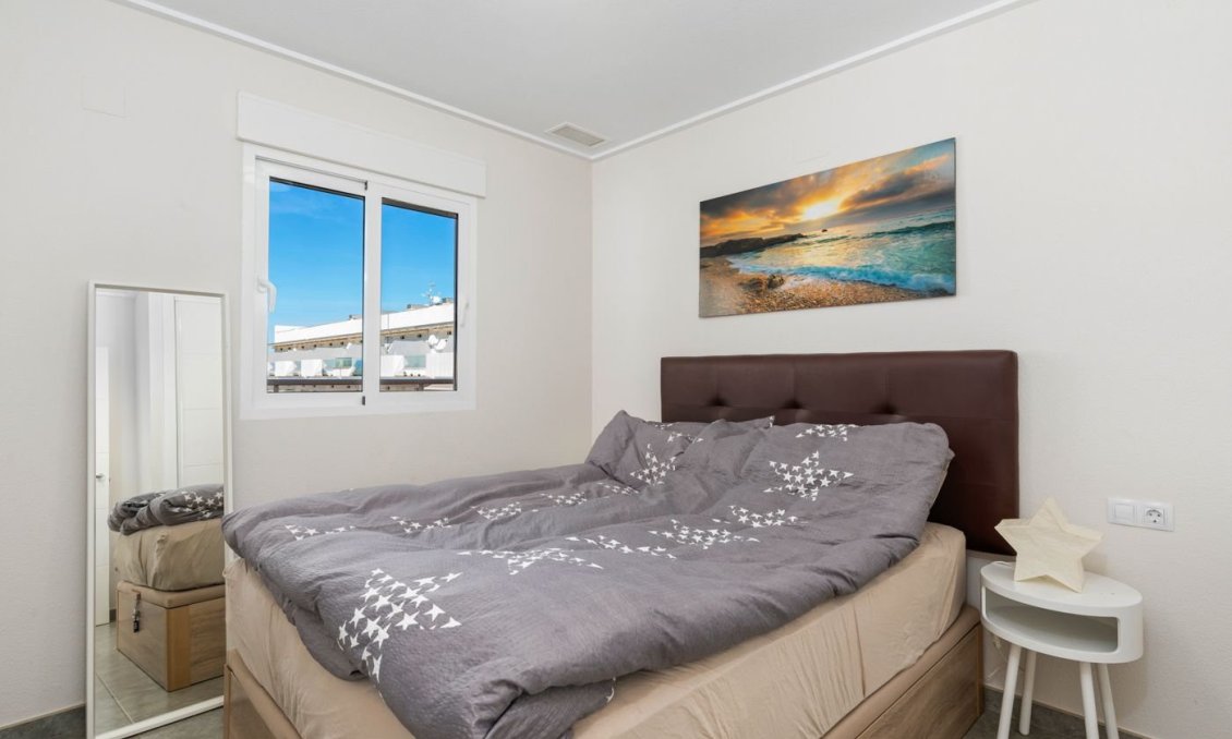 Segunda mano - Apartamento -
Villamartin - Costa Blanca