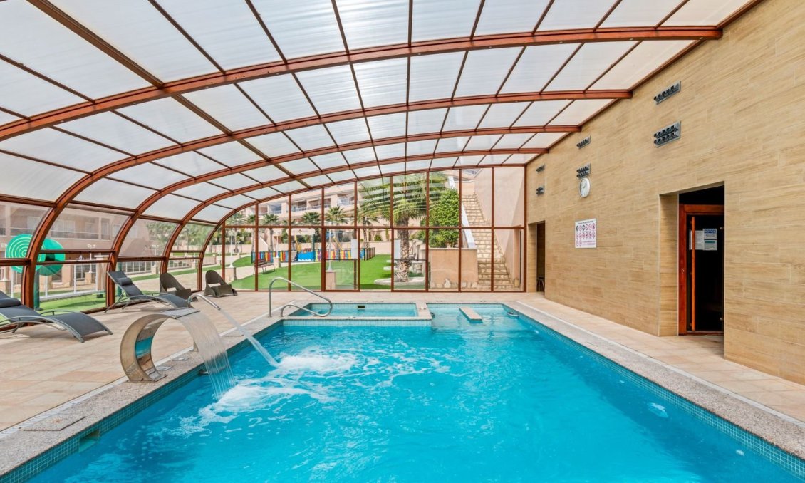 Segunda mano - Apartamento -
Villamartin - Costa Blanca