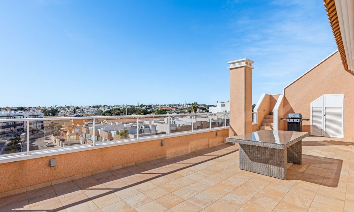 Segunda mano - Apartamento -
Villamartin - Costa Blanca