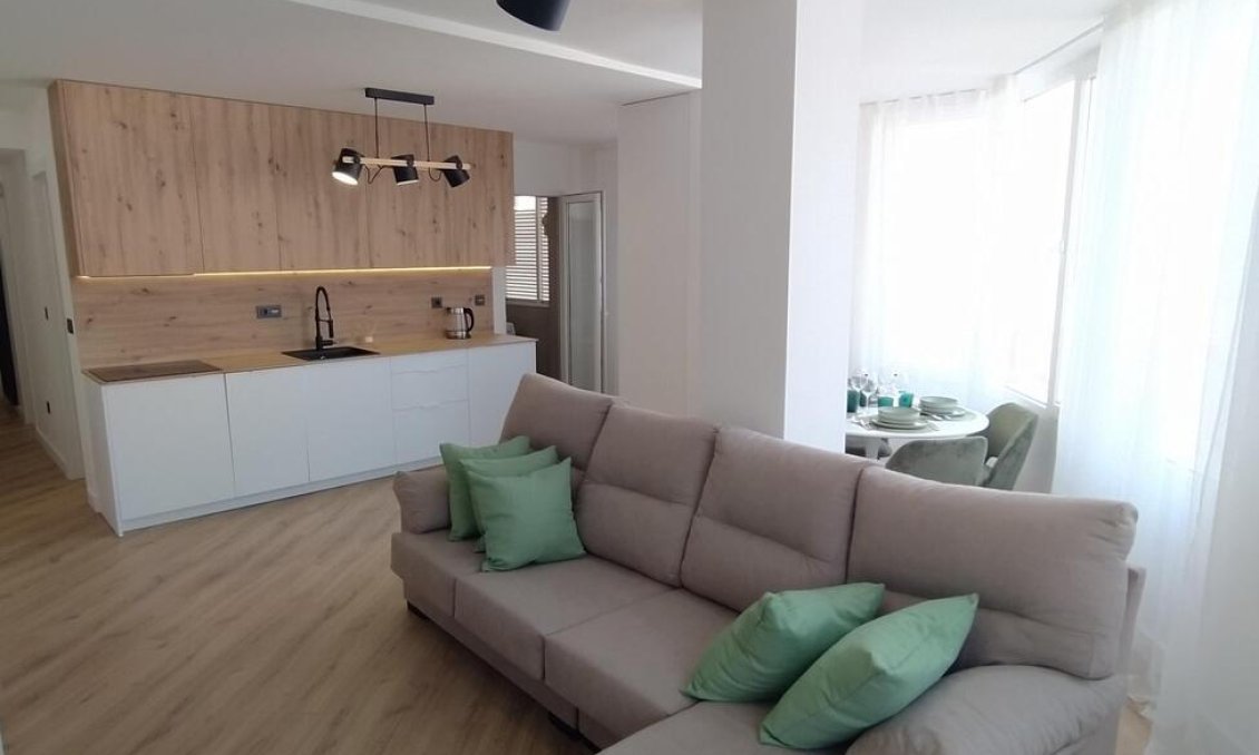 Használt Ingatlanok - Apartman -
Torrevieja - PARQUE DE LAS NACIONES