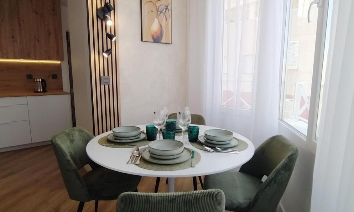 Használt Ingatlanok - Apartman -
Torrevieja - PARQUE DE LAS NACIONES