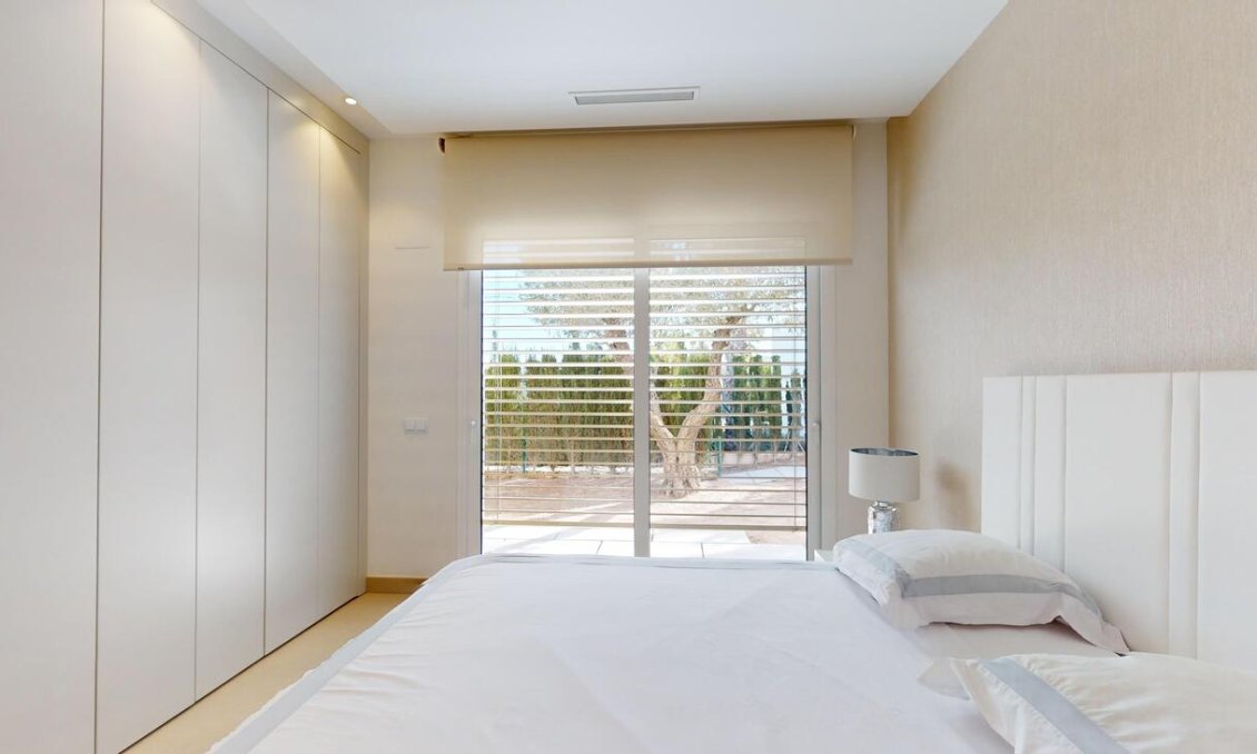 Segunda mano - Villa -
Las Colinas Golf - Almendro