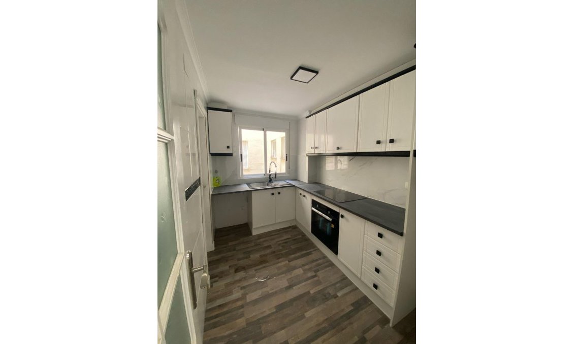 Segunda mano - Apartamento -
San Miguel de Salinas - Pueblo 9