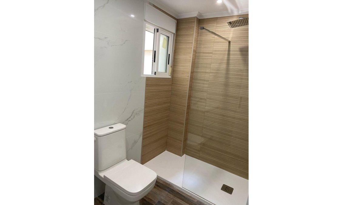 Segunda mano - Apartamento -
San Miguel de Salinas - Pueblo 9
