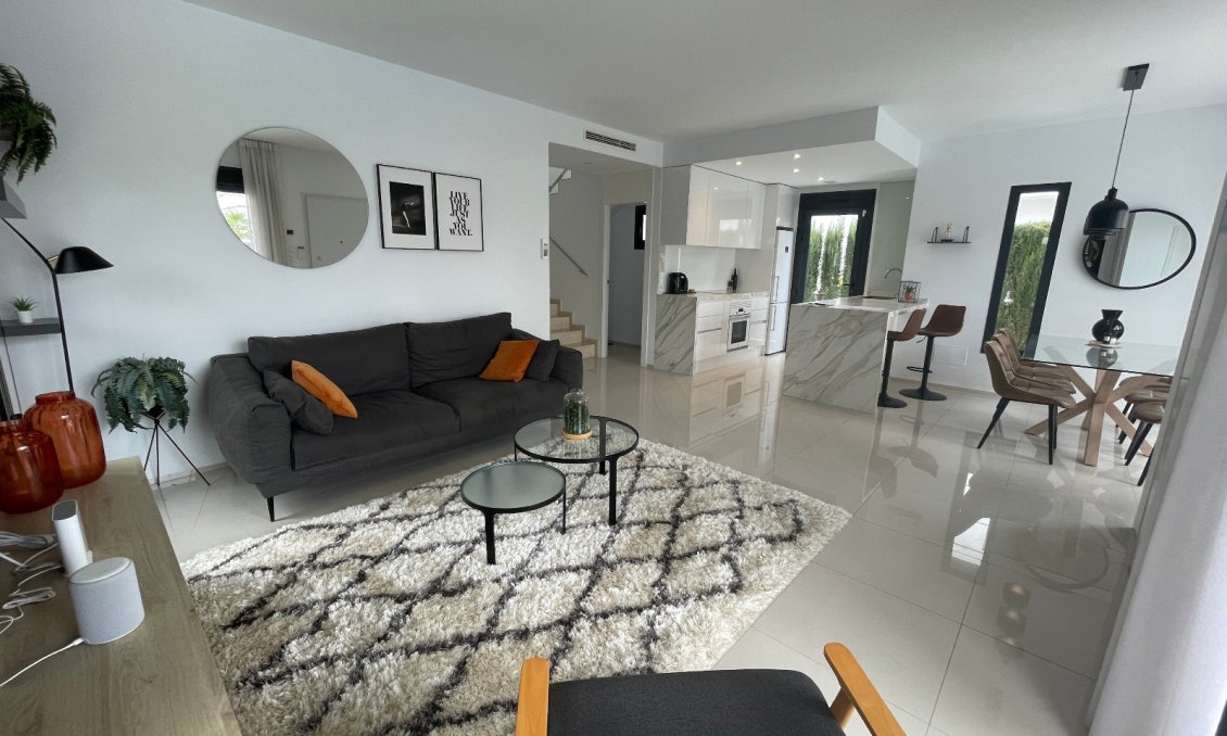 Segunda mano - Villa -
Ciudad Quesada - Costa Blanca