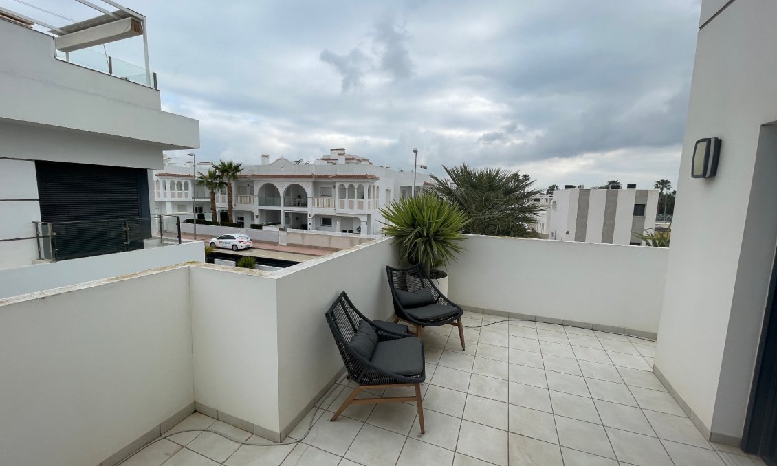 Segunda mano - Villa -
Ciudad Quesada - Costa Blanca