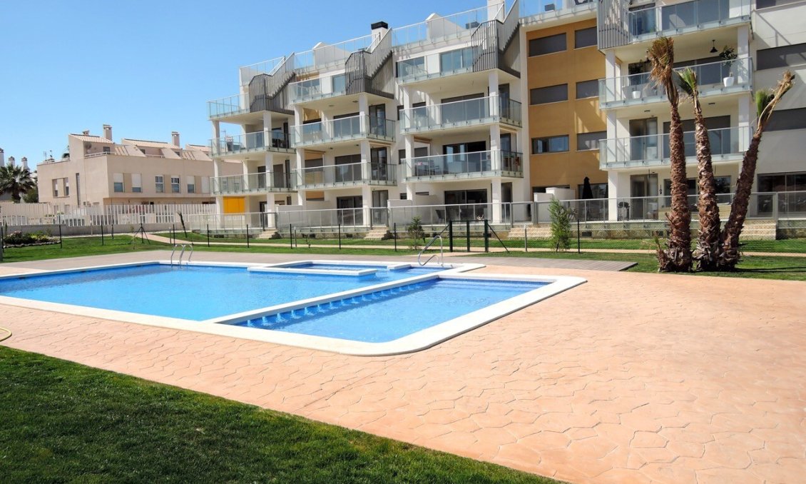 Resale - Apartment -
Villamartin