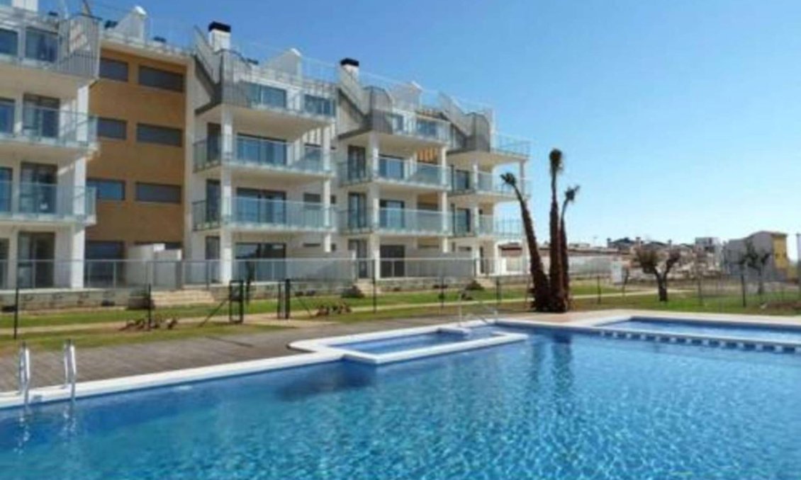 Resale - Apartment -
Villamartin