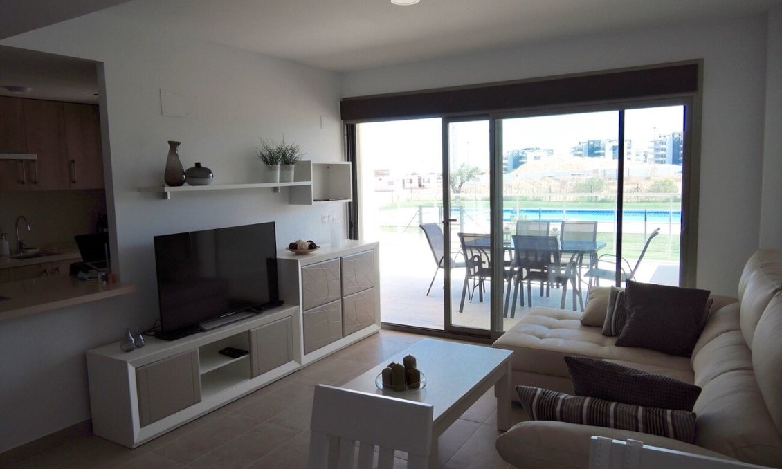 Resale - Apartment -
Villamartin
