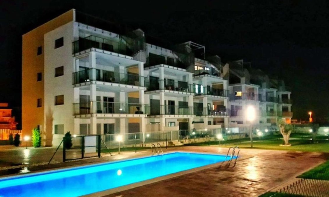 Resale - Apartment -
Villamartin