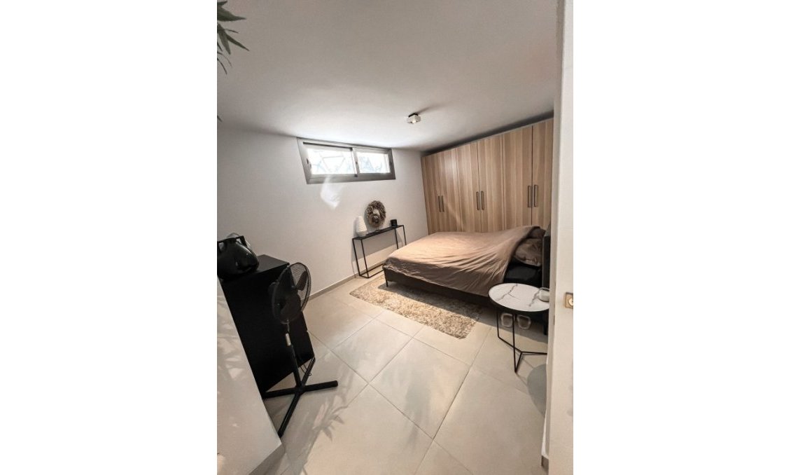 Revente - Villa -
San Miguel de Salinas - Inland