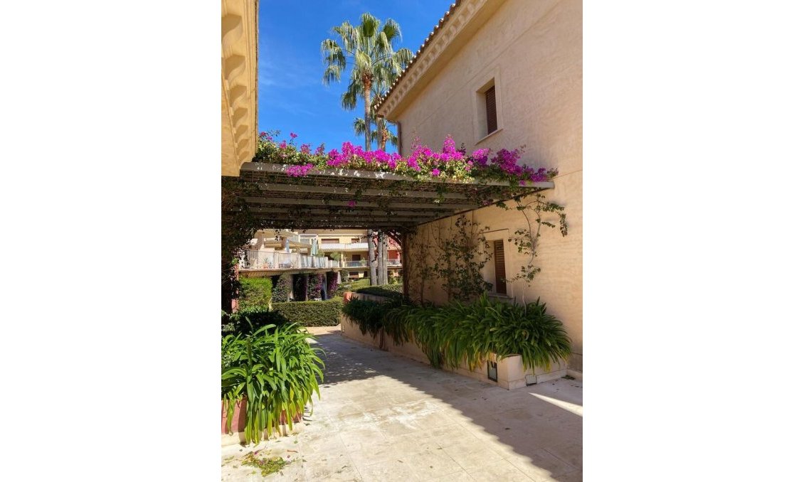 Használt Ingatlanok - Apartman -
Benissa Costa - Costa Blanca