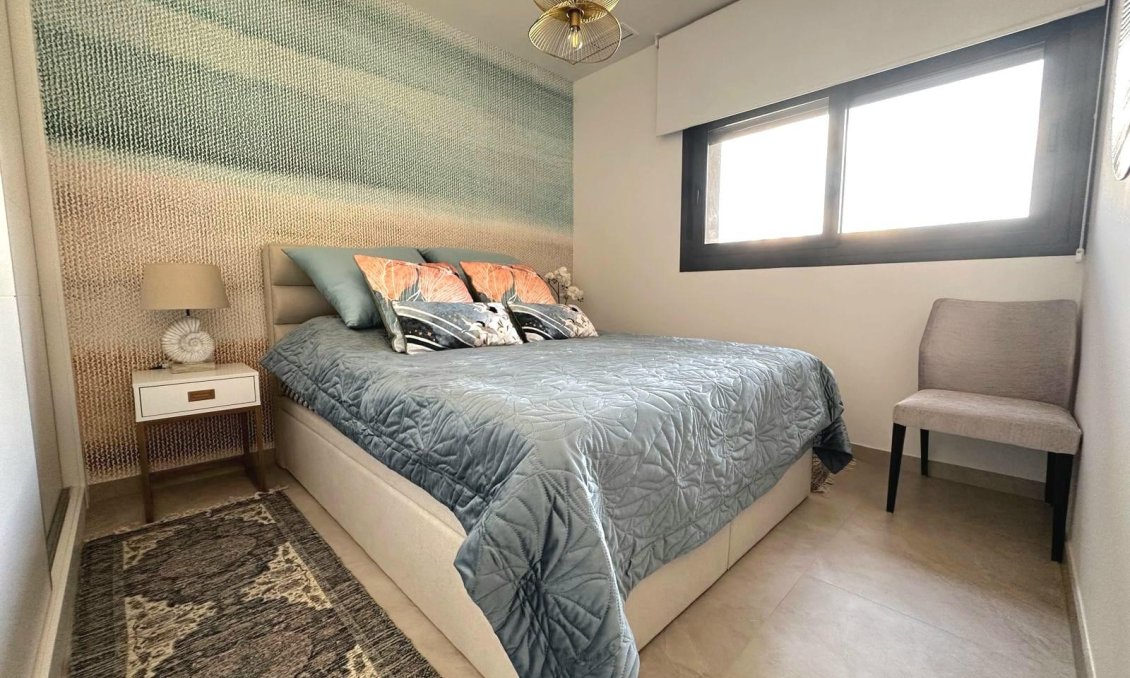 Segunda mano - Apartamento -
Benidorm - Playa de Poniente