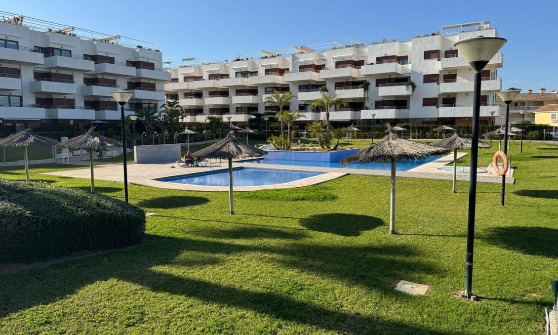 Segunda mano - Apartamento -
Cabo Roig - Lomas de Cabo Roig