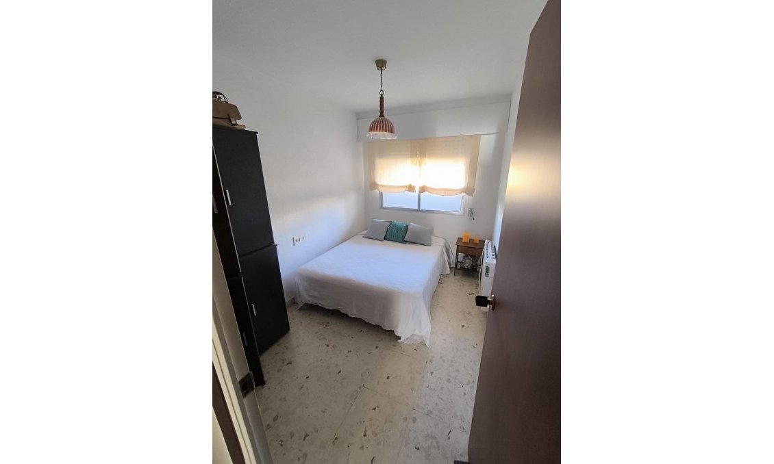 Segunda mano - Apartamento -
Torrevieja - Las Piscinas Naturales
