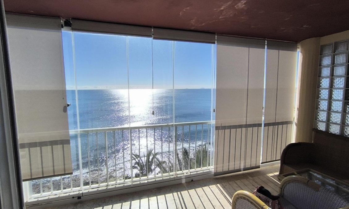 Segunda mano - Apartamento -
Torrevieja - Las Piscinas Naturales