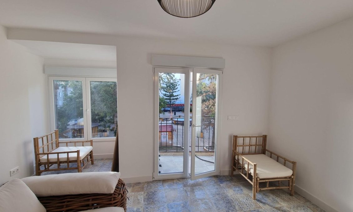 Resale - Apartment -
Torrevieja