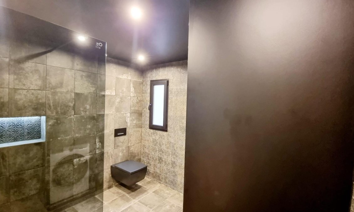 Resale - Apartment -
Torrevieja