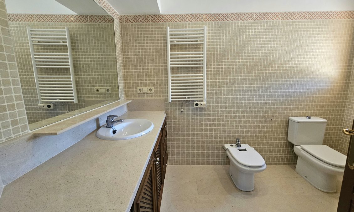 Wiederverkauf - Villa -
La Manga Club - Costa Calida