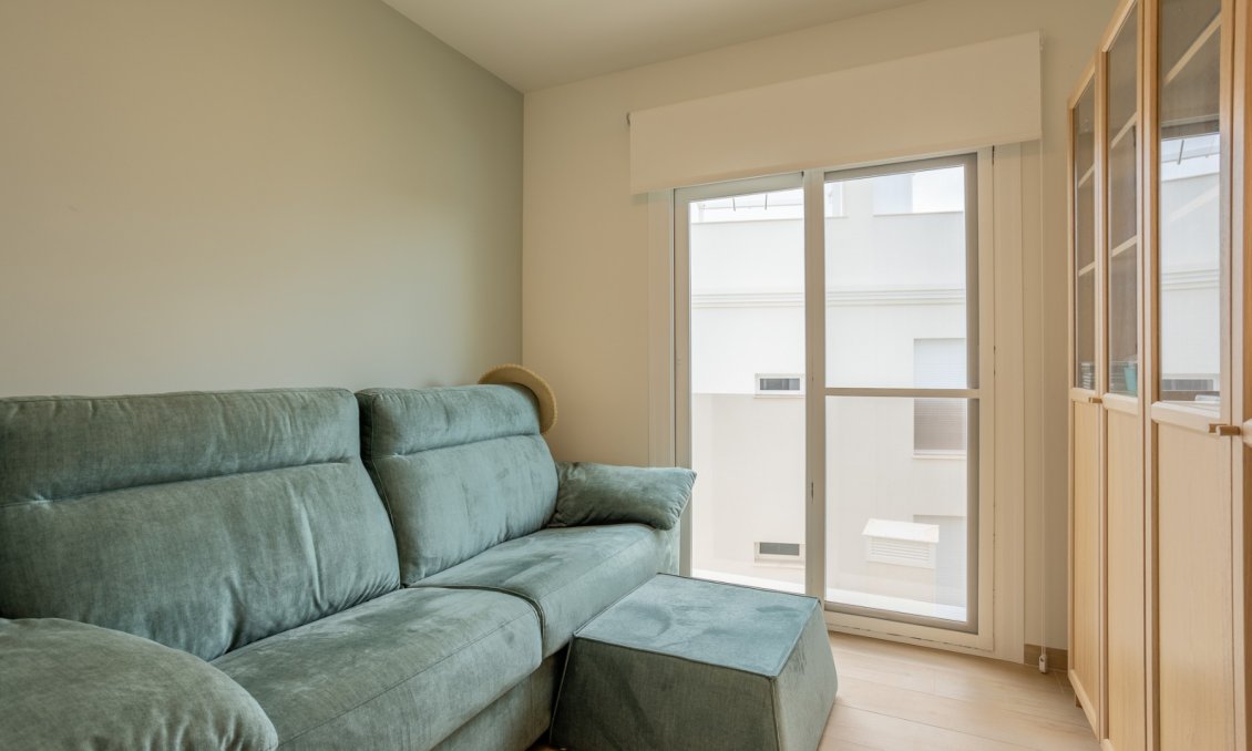 Segunda mano - Apartamento -
San Miguel de Salinas - Inland