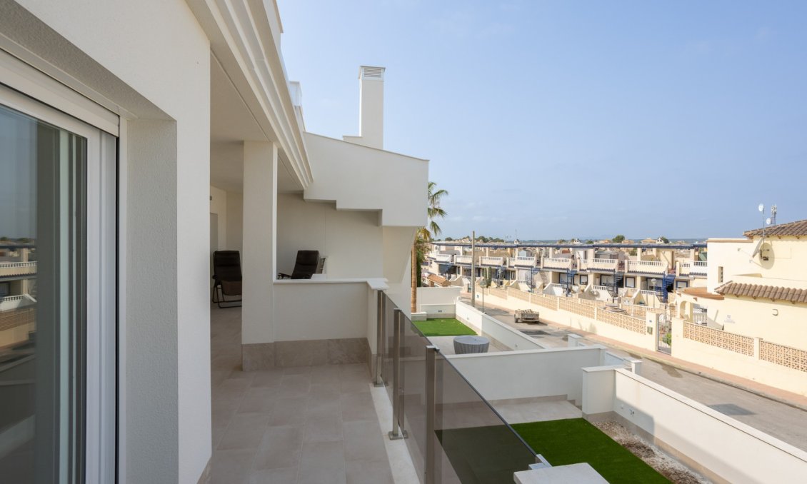 Segunda mano - Apartamento -
San Miguel de Salinas - Inland