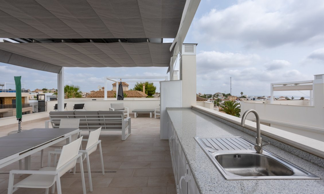 Segunda mano - Apartamento -
San Miguel de Salinas - Inland