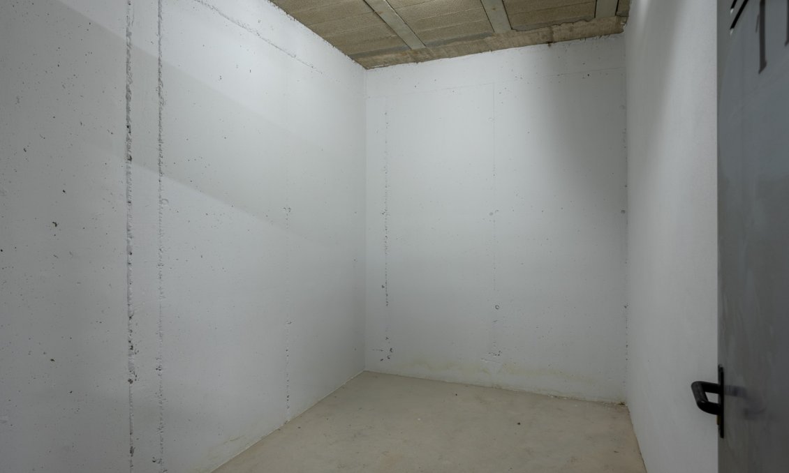 Segunda mano - Apartamento -
San Miguel de Salinas - Inland