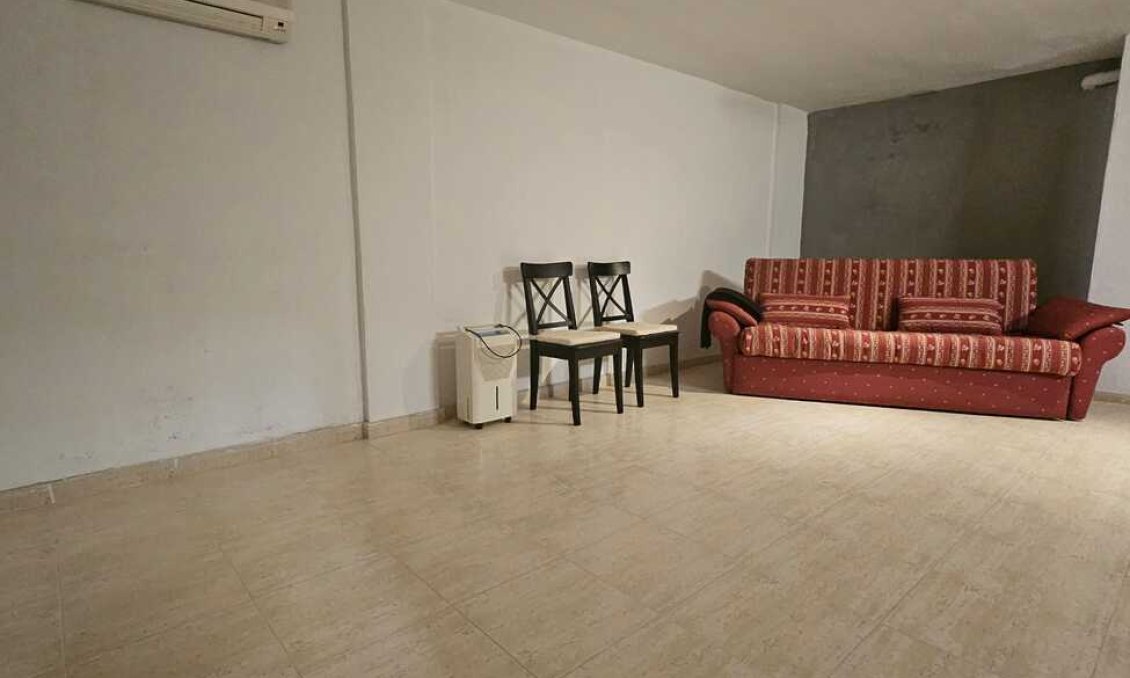 Segunda mano - Villa -
Guardamar del Segura - Campomar