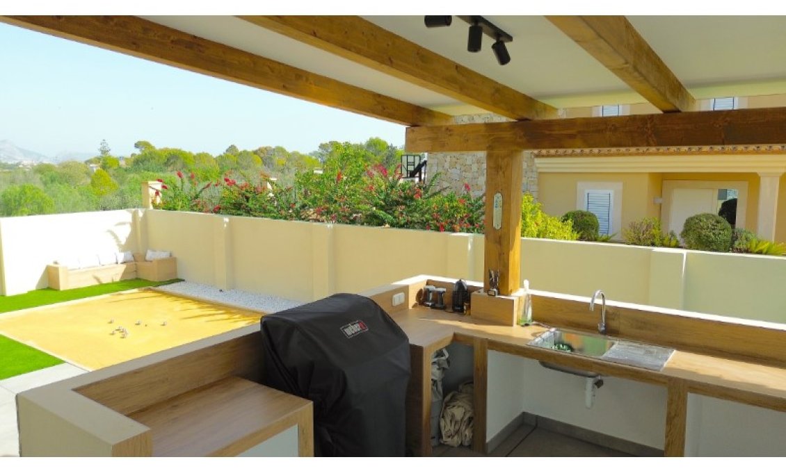 Segunda mano - Villa -
Alfas del Pí - Costa Blanca