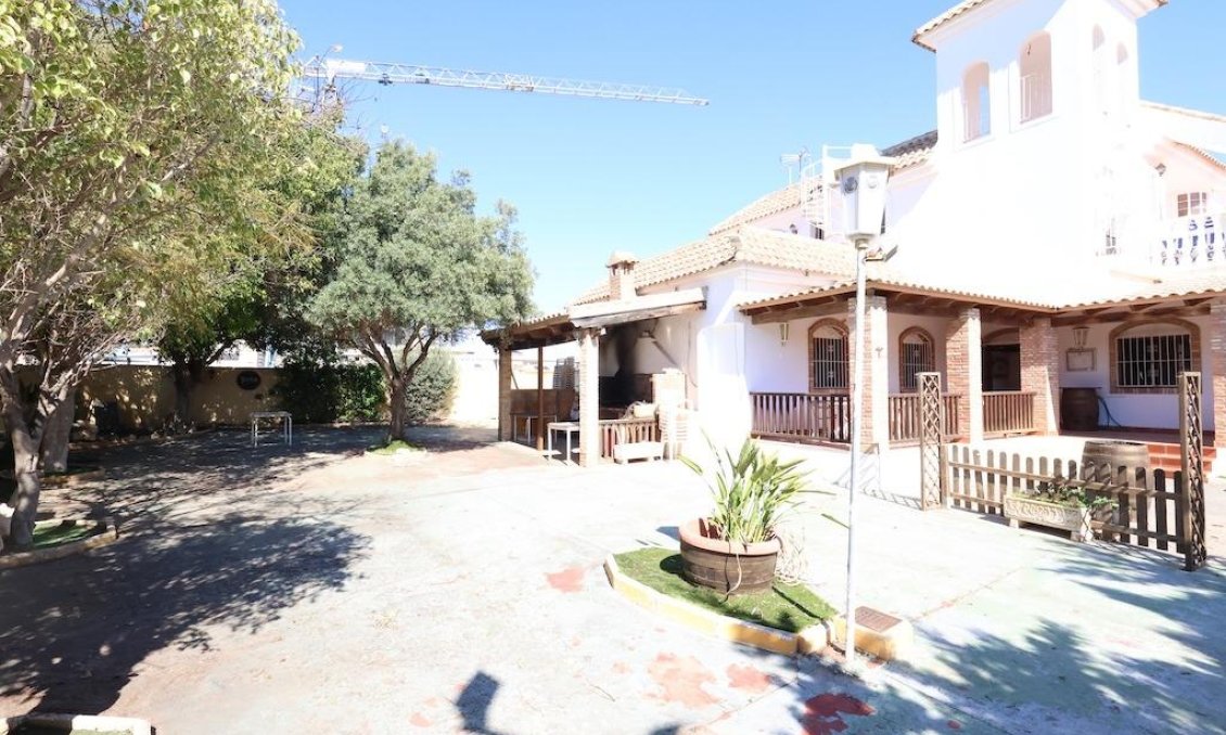 Segunda mano - Villa -
Orihuela Costa - Costa Blanca