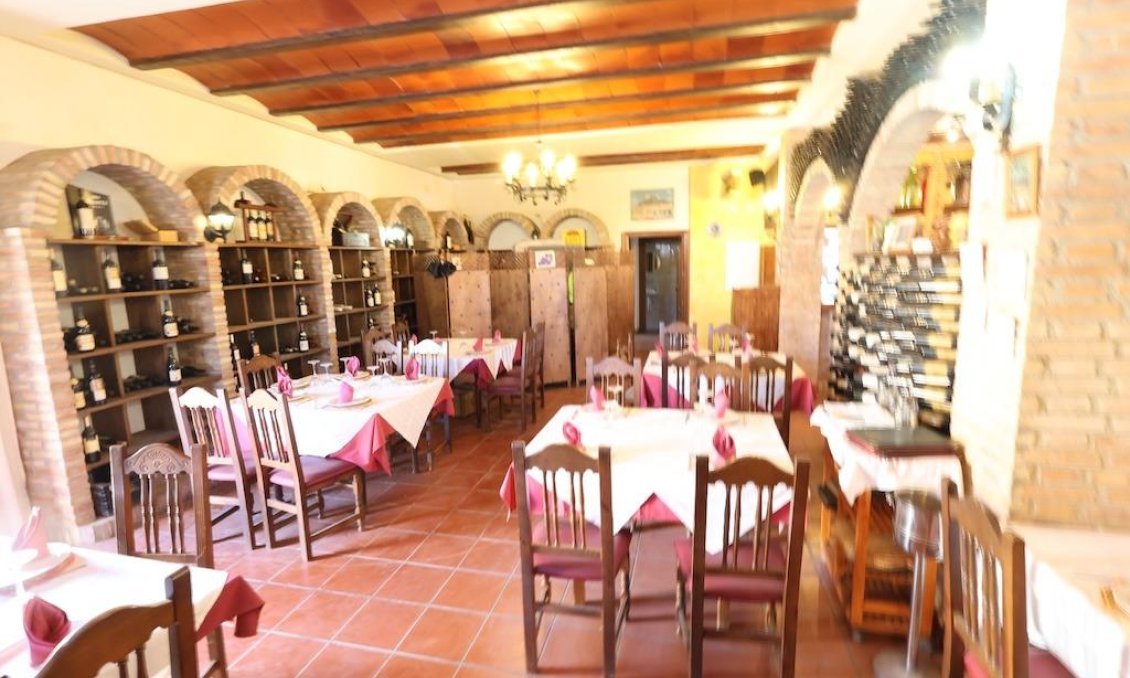 Segunda mano - Villa -
Orihuela Costa - Costa Blanca