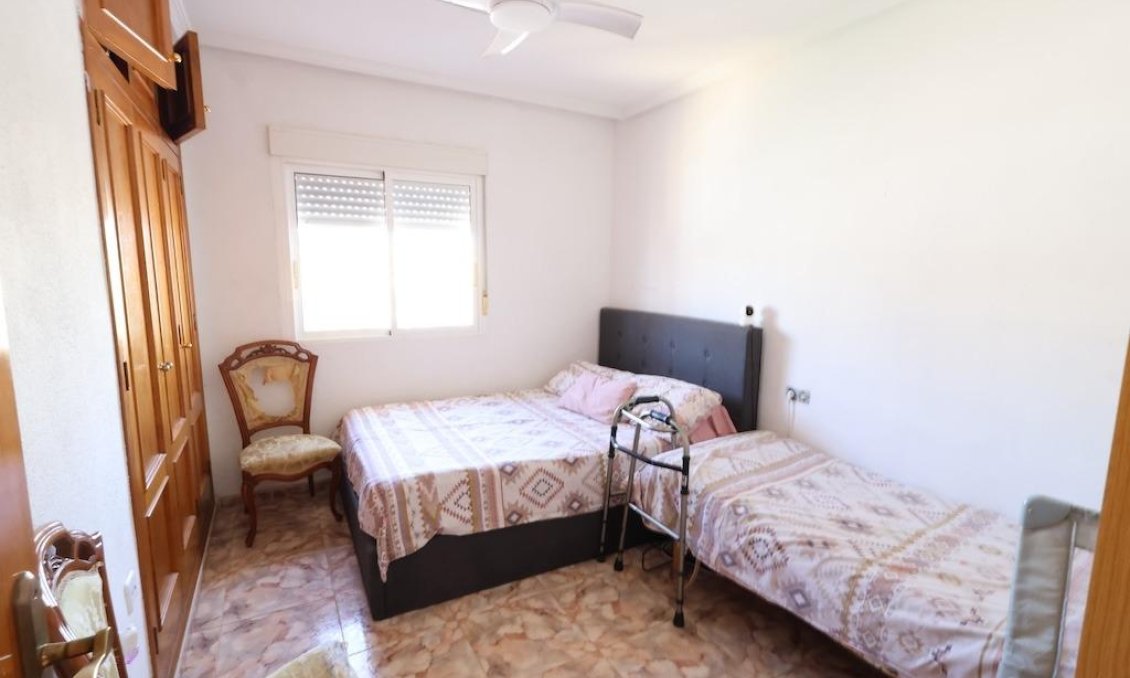Segunda mano - Villa -
Orihuela Costa - Costa Blanca