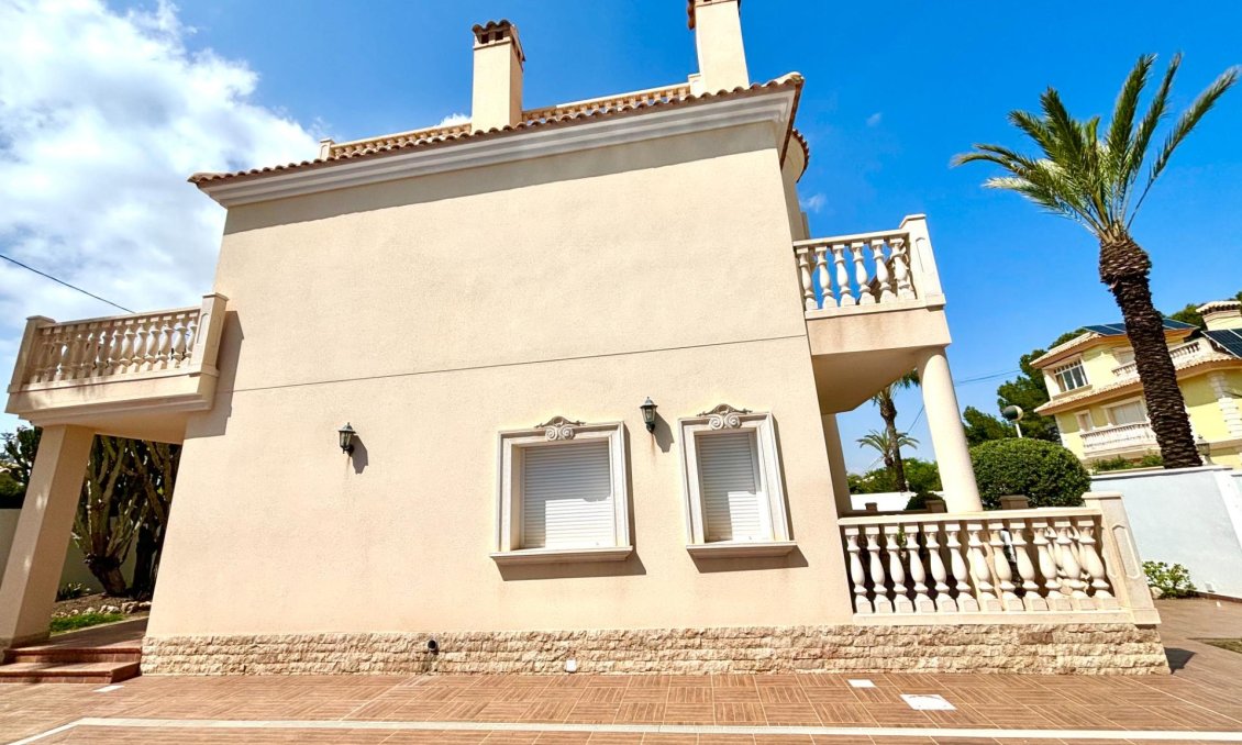 Segunda mano - Villa -
Cabo Roig - Costa Blanca