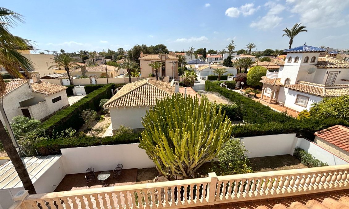 Segunda mano - Villa -
Cabo Roig - Costa Blanca