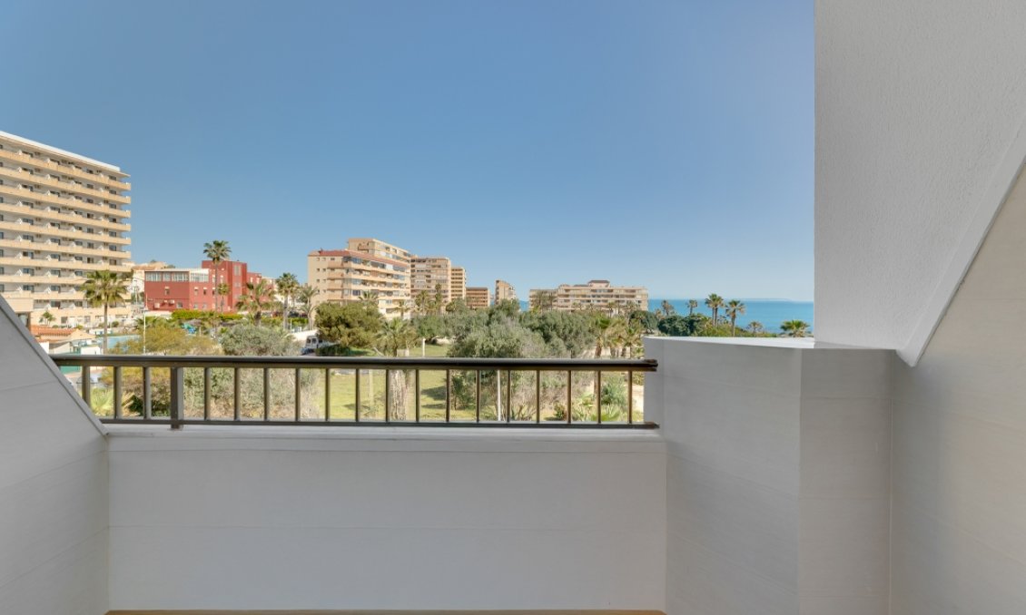 Segunda mano - Apartamento -
La Mata - Costa Blanca