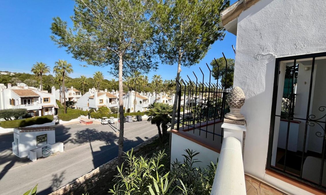 Segunda mano - Villa -
Villamartin - Costa Blanca