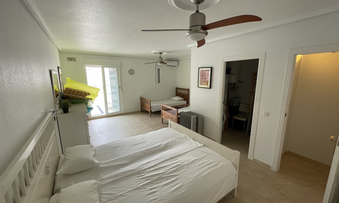 Segunda mano - Town House -
Ciudad Quesada - Costa Blanca