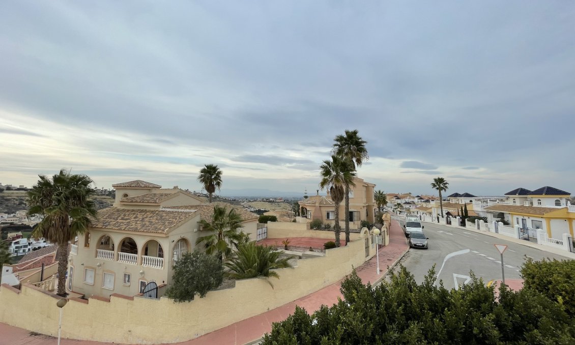 Segunda mano - Town House -
Ciudad Quesada - Costa Blanca